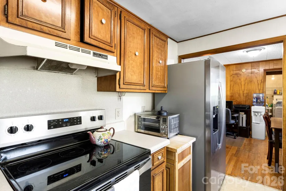18 Hilda Lane Mills River, NC 28759