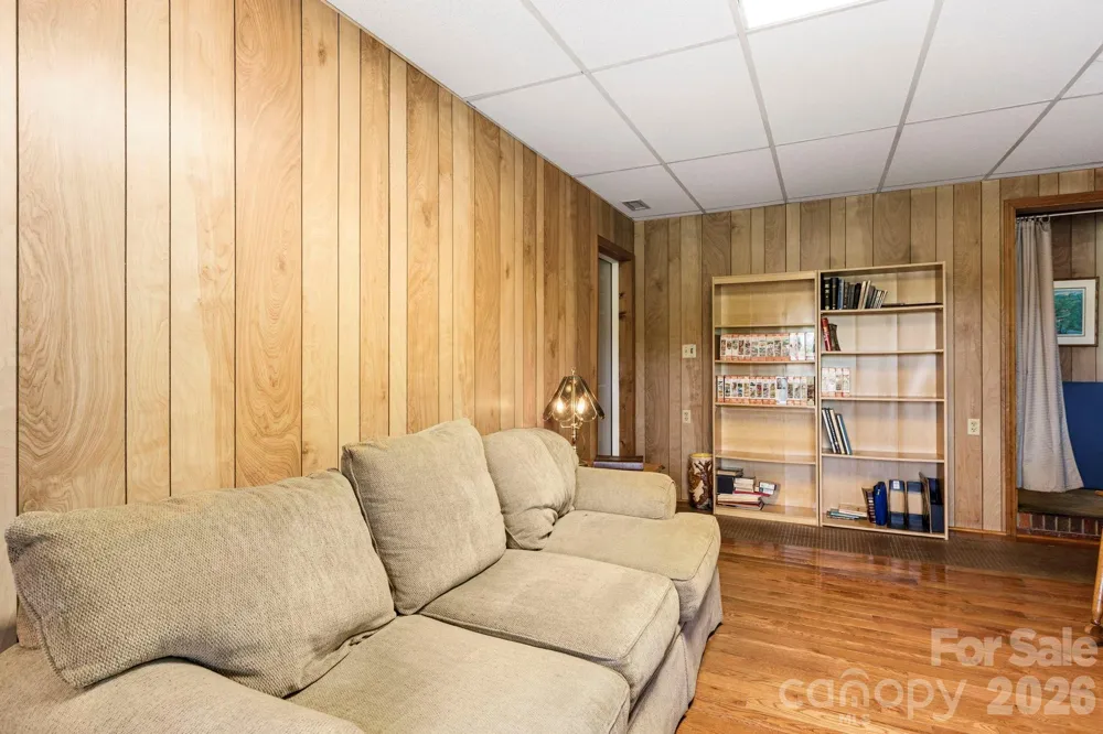 18 Hilda Lane Mills River, NC 28759