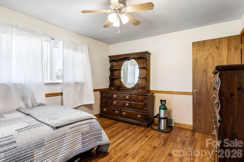 18 Hilda Lane Mills River, NC 28759