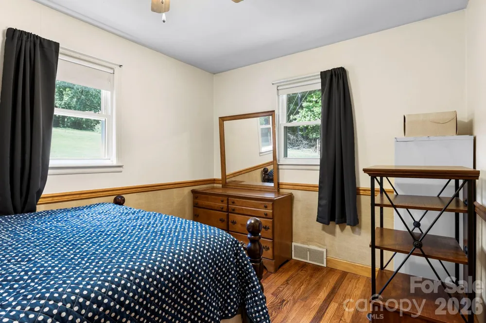 18 Hilda Lane Mills River, NC 28759