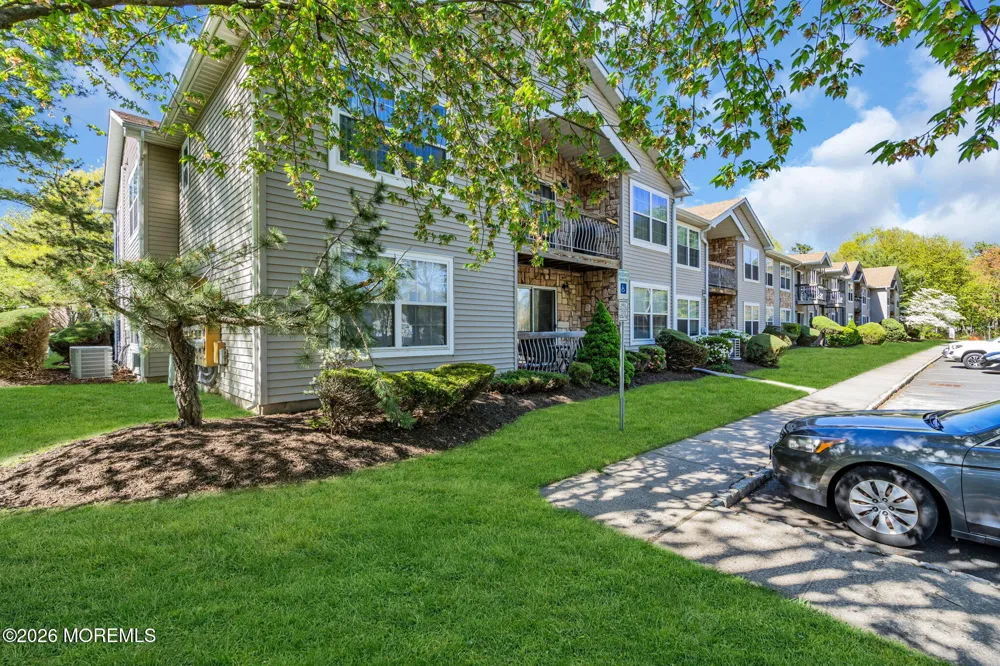 80 Diane Drive Tinton Falls, NJ 07753