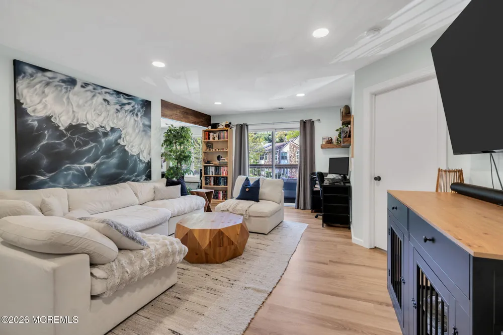 80 Diane Drive Tinton Falls, NJ 07753