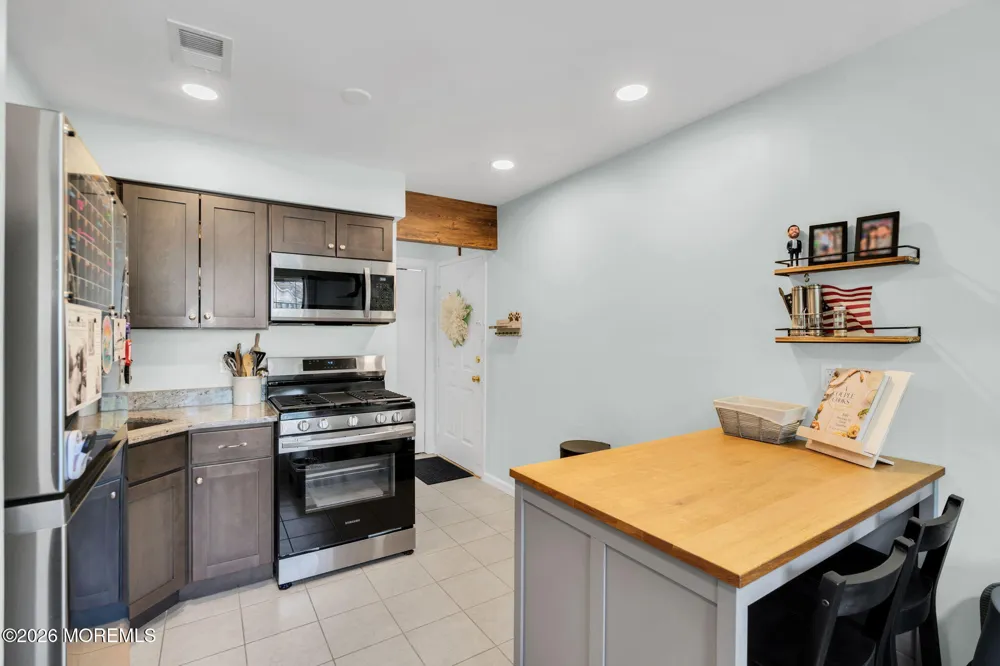80 Diane Drive Tinton Falls, NJ 07753