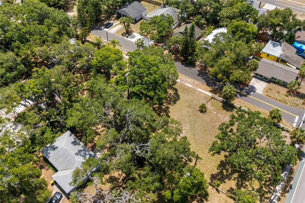 1207 34TH STREET Sarasota, FL 34234