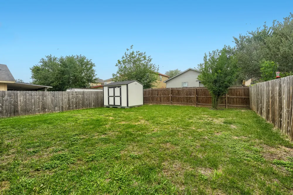 6708 Panda Royle Drive Del Valle, TX 78617