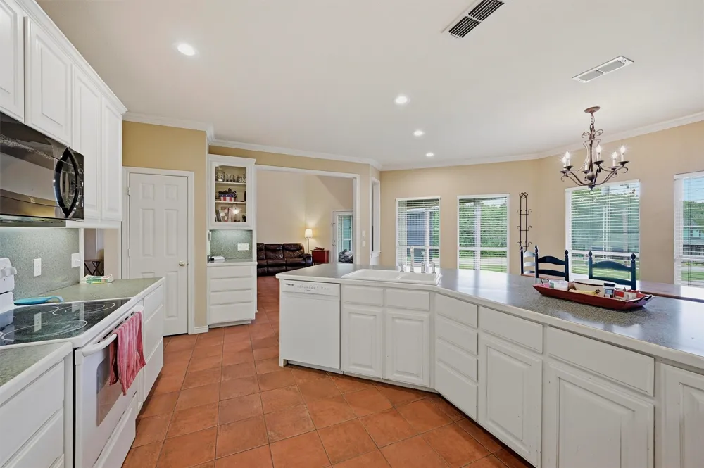 66 Tucker Street Pottsboro, TX 75076