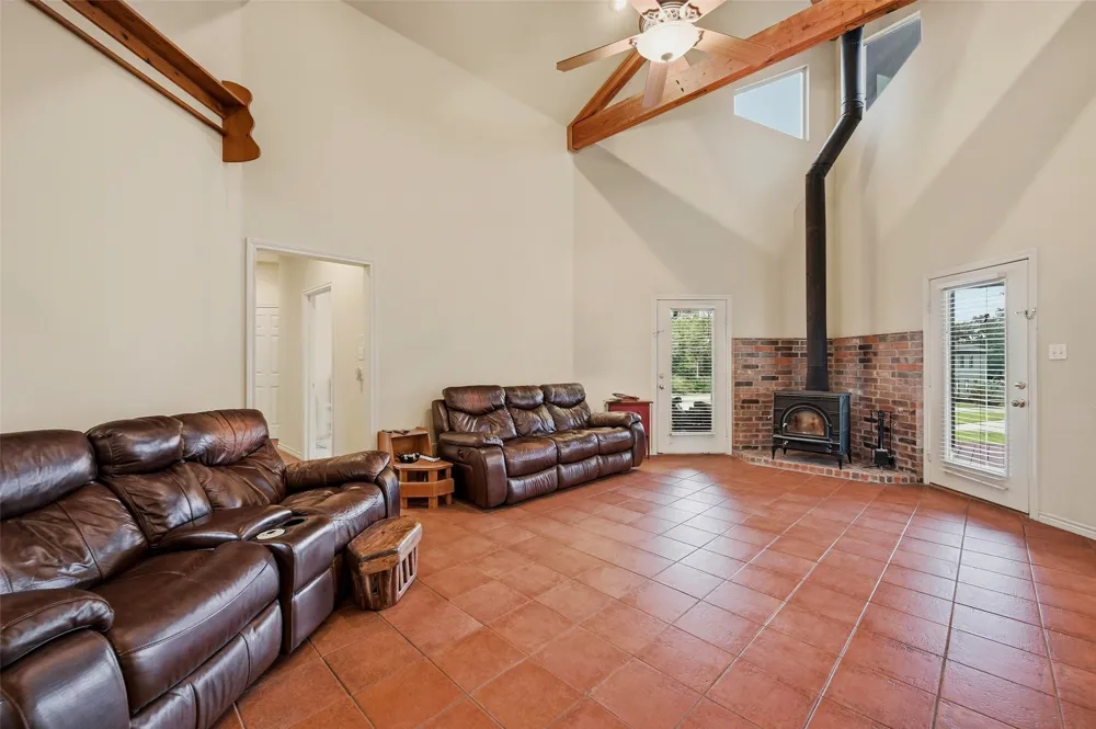 66 Tucker Street Pottsboro, TX 75076