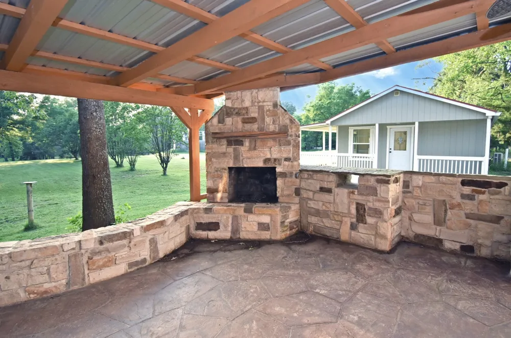 1489 County Road 1858 Yantis, TX 75497