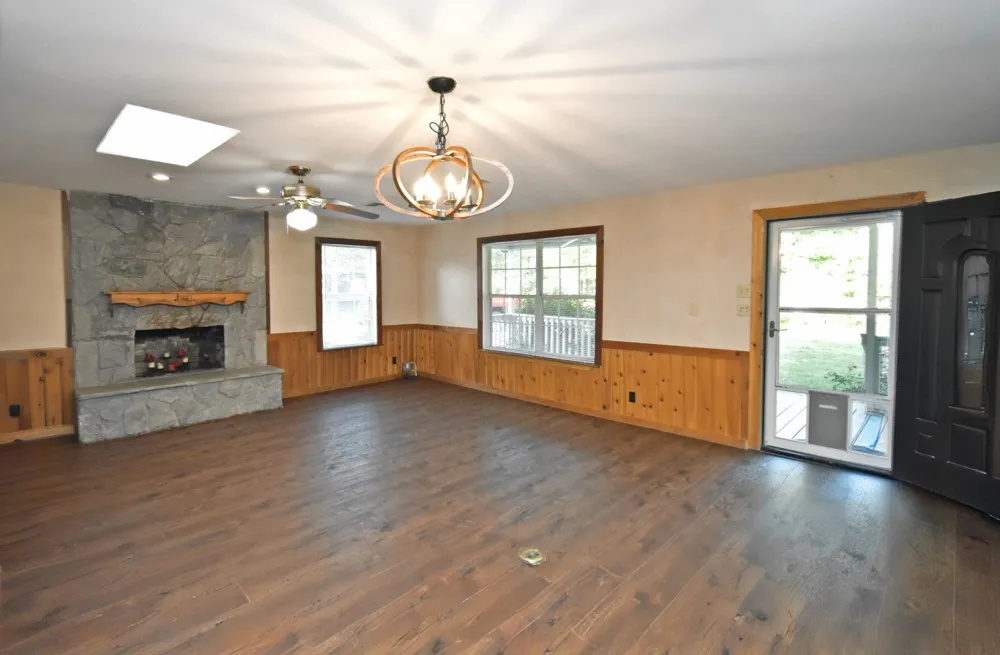 1489 County Road 1858 Yantis, TX 75497