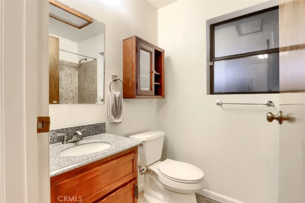 7430 Henness Ridge Road Yosemite, CA 95389