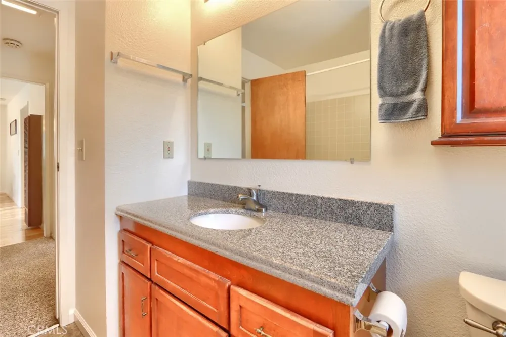 7430 Henness Ridge Road Yosemite, CA 95389
