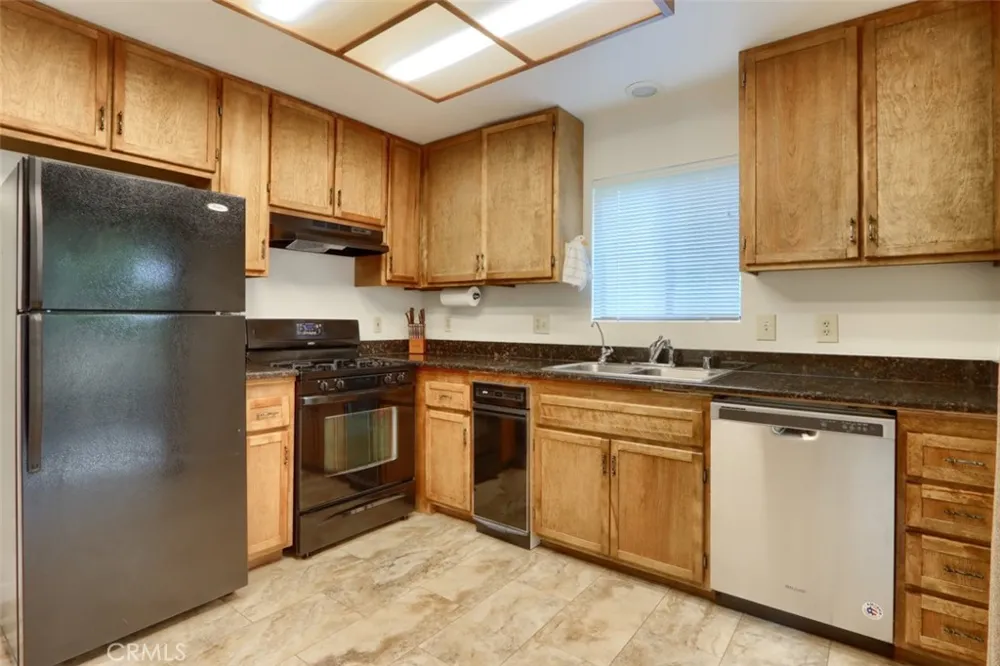 7430 Henness Ridge Road Yosemite, CA 95389