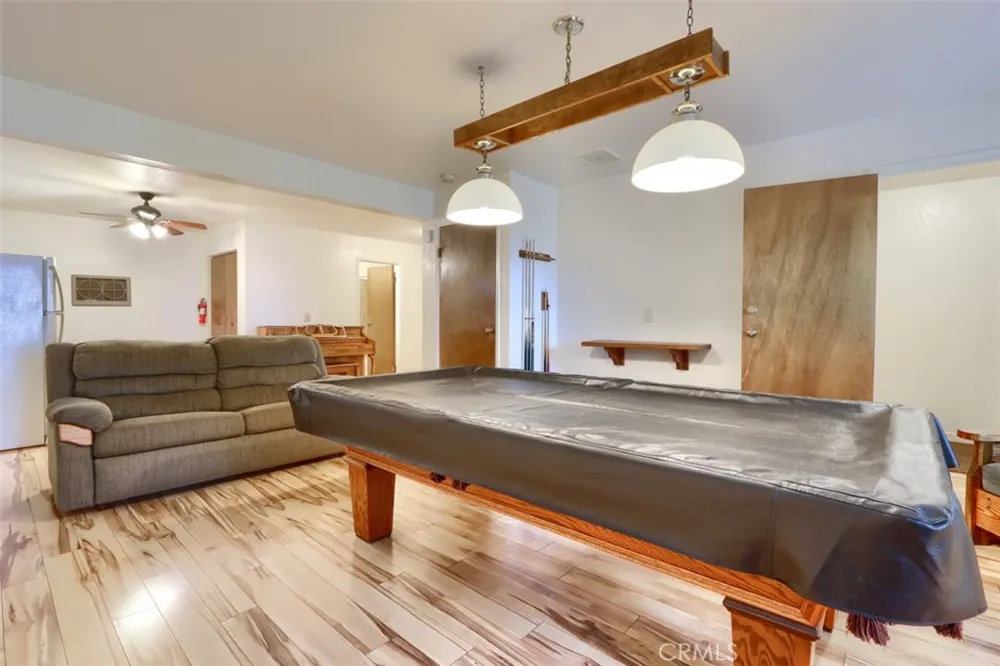 7430 Henness Ridge Road Yosemite, CA 95389