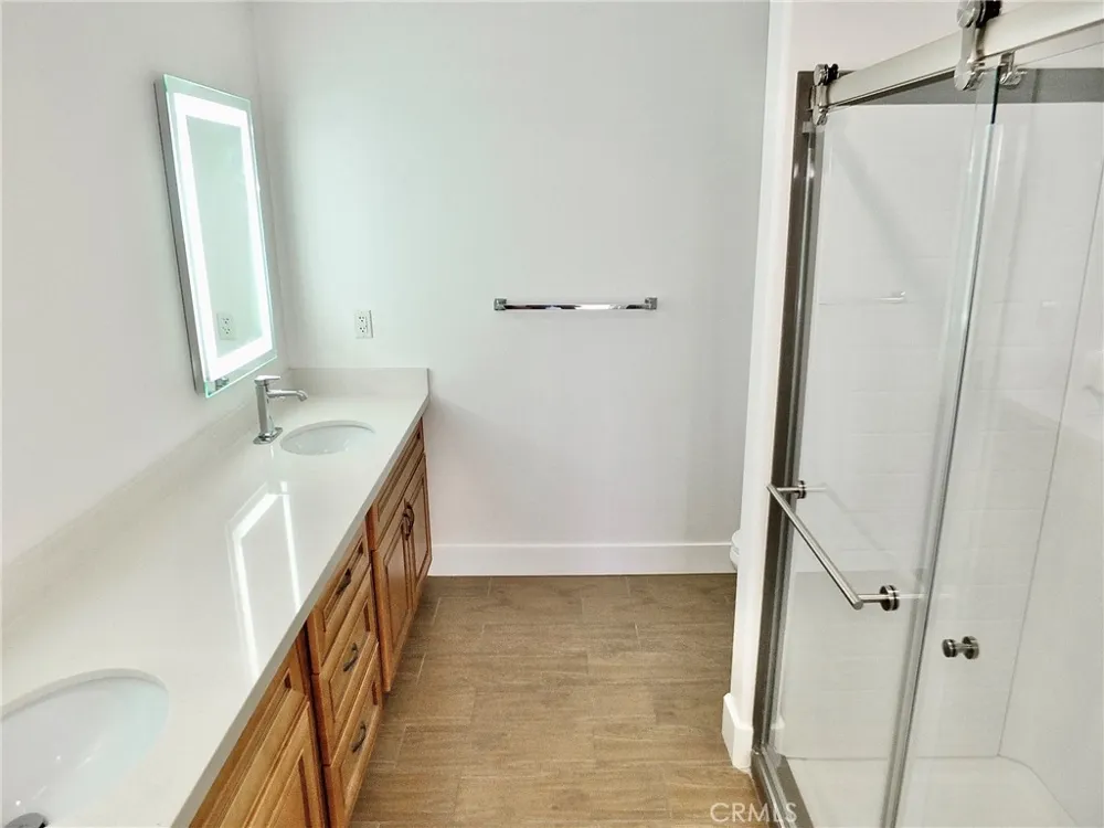 11 S 3rd #517 Alhambra, CA 91801
