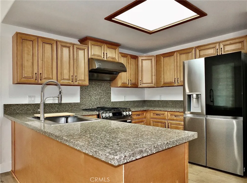 11 S 3rd #517 Alhambra, CA 91801