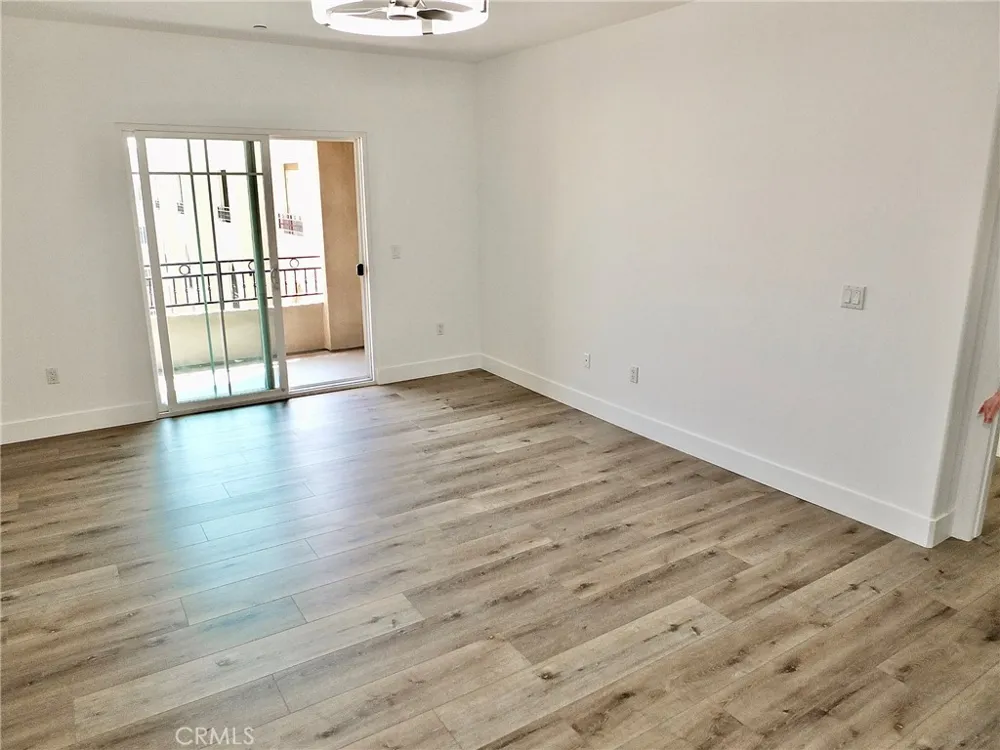 11 S 3rd #517 Alhambra, CA 91801