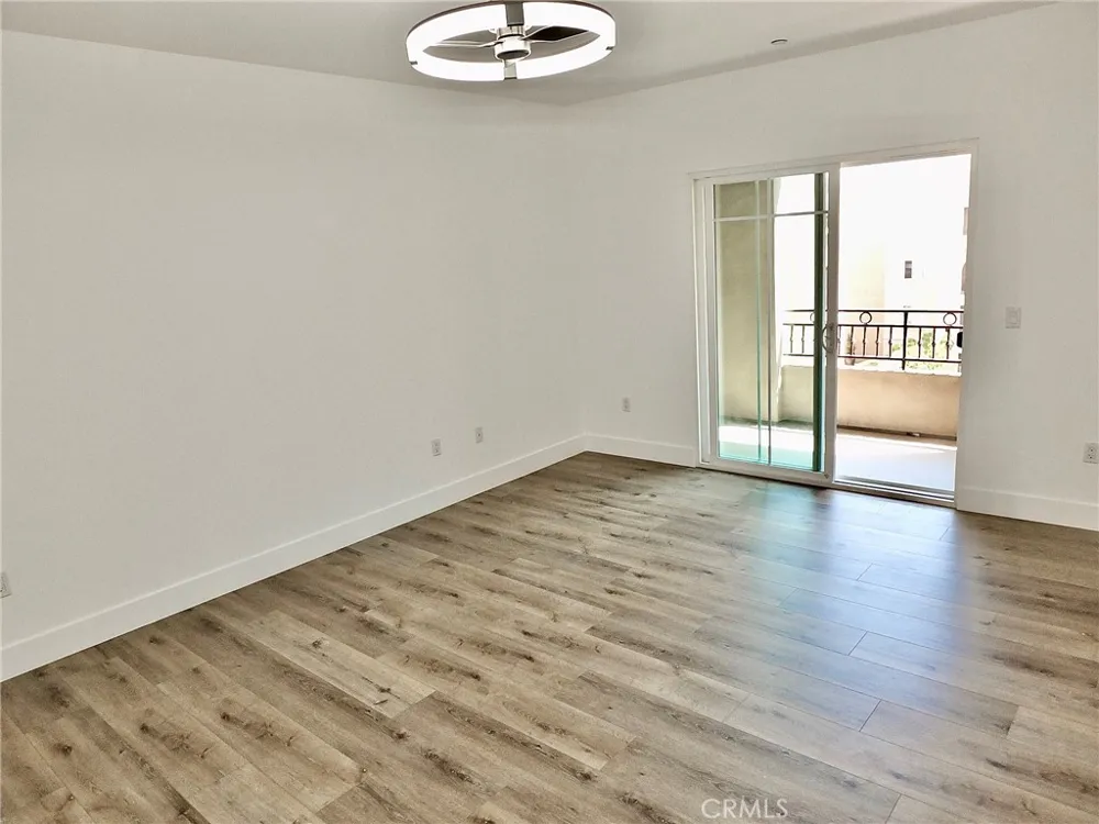 11 S 3rd #517 Alhambra, CA 91801