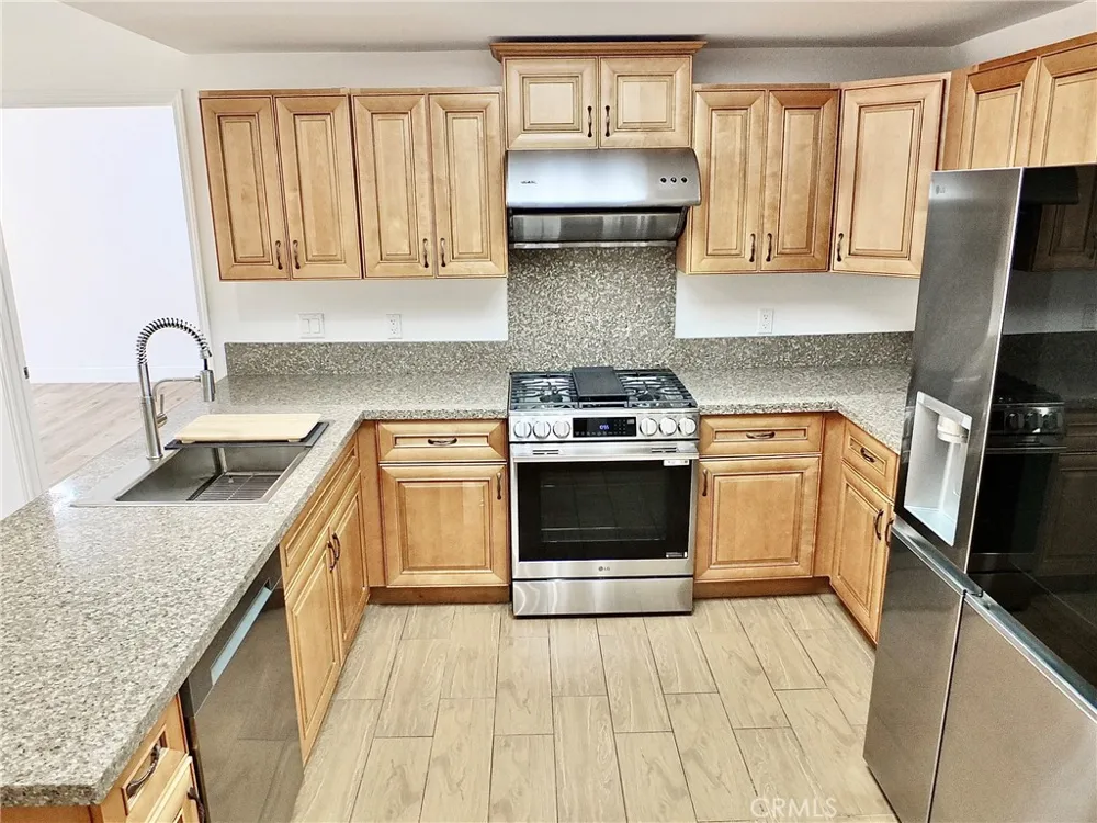 11 S 3rd #517 Alhambra, CA 91801