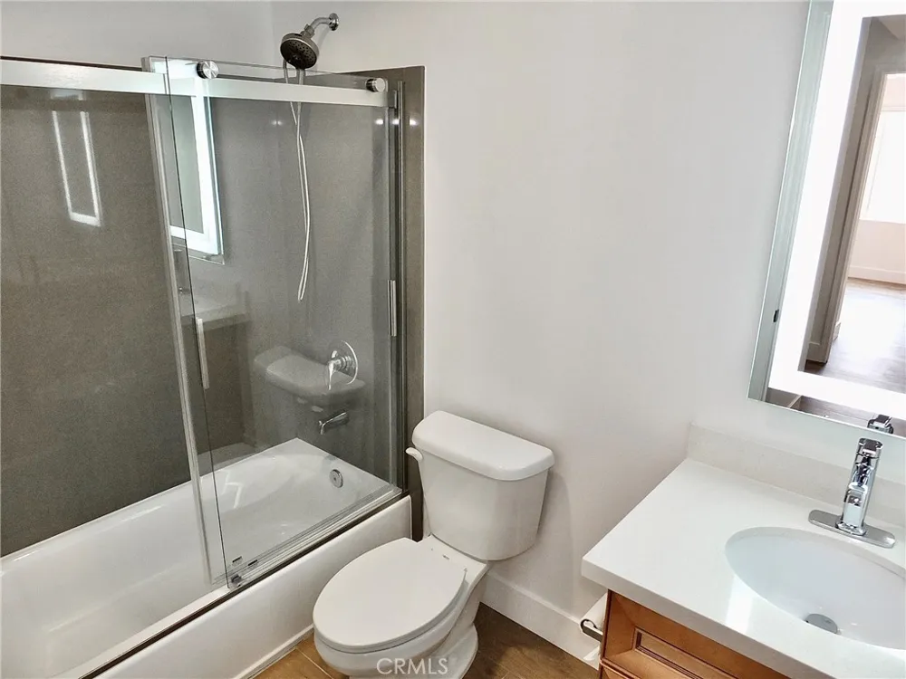 11 S 3rd #517 Alhambra, CA 91801
