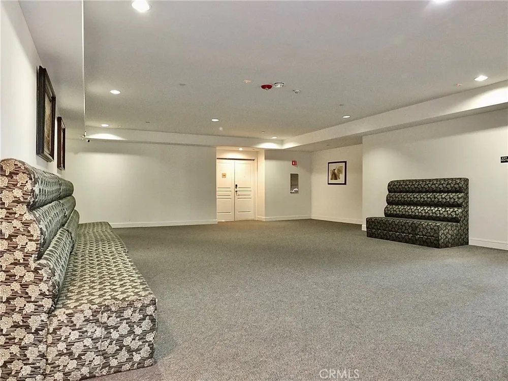11 S 3rd #517 Alhambra, CA 91801