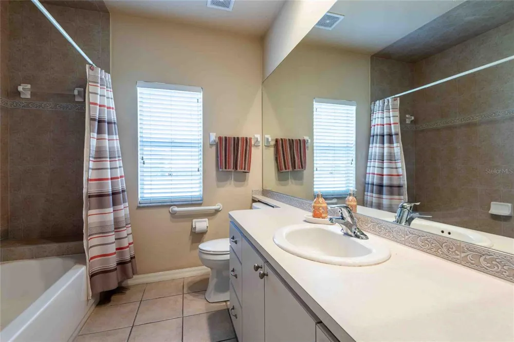 7425 MELOGOLD CIRCLE Land O Lakes, FL 34637