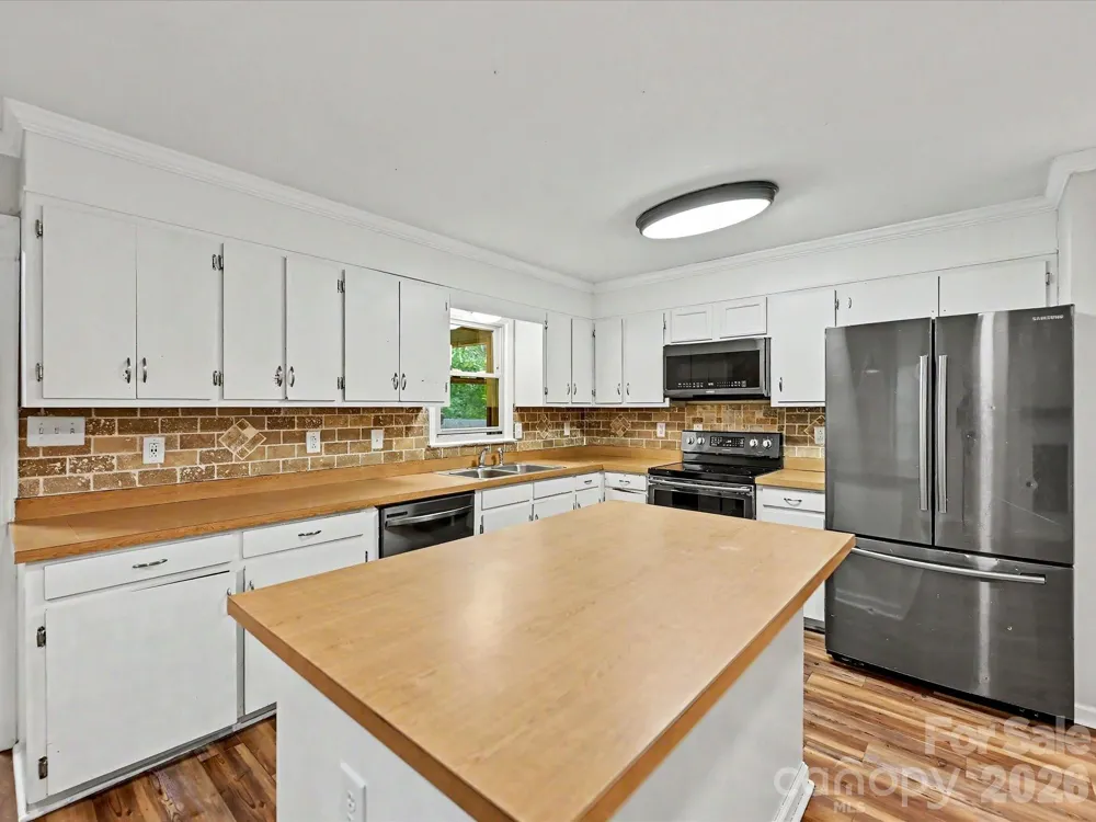 1123 S Forest Hills School Road Marshville, NC 28103