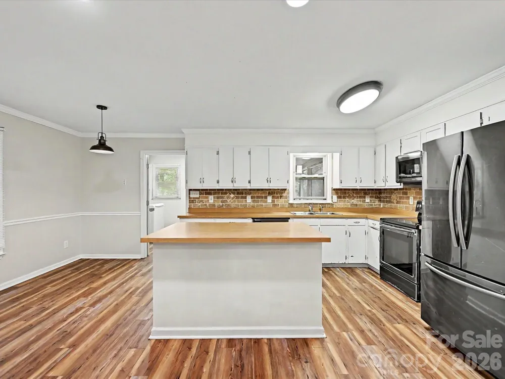 1123 S Forest Hills School Road Marshville, NC 28103