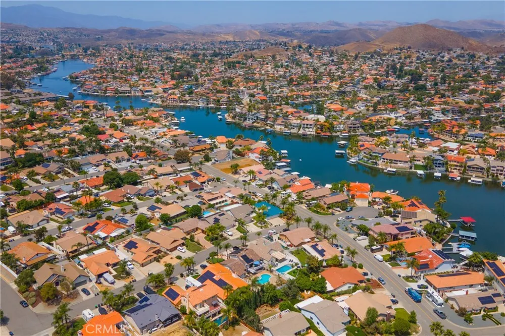 30367 Big River Canyon Lake, CA 92587