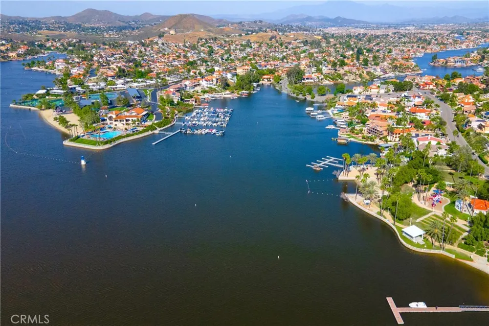 30367 Big River Canyon Lake, CA 92587