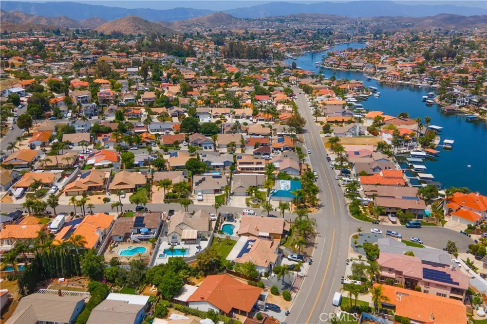 30367 Big River Canyon Lake, CA 92587