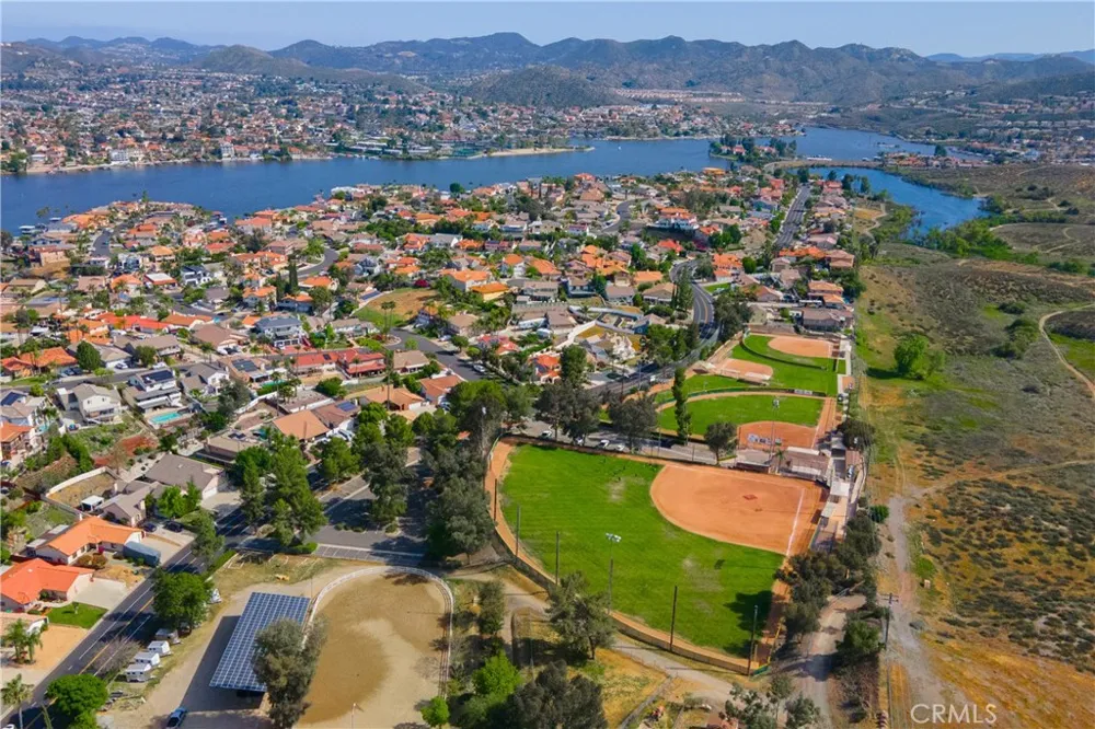 30367 Big River Canyon Lake, CA 92587