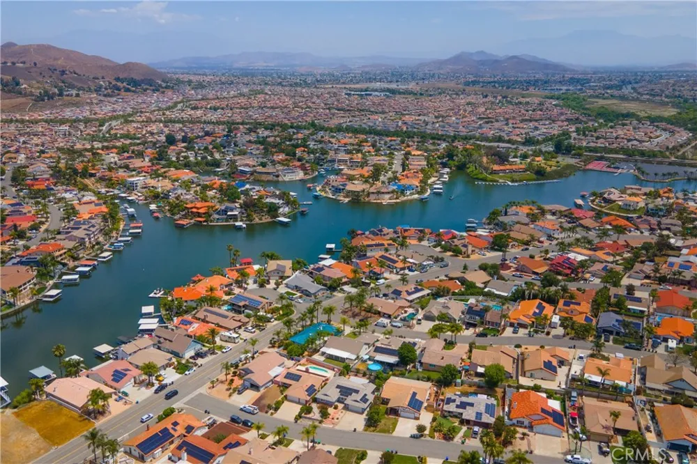 30367 Big River Canyon Lake, CA 92587