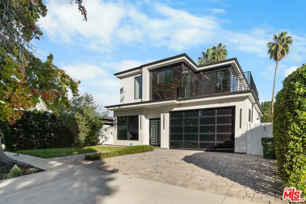 5812 Willis Avenue Sherman Oaks, CA 91411