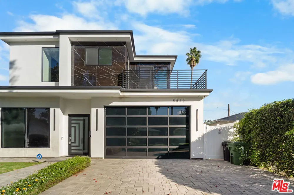 5812 Willis Avenue Sherman Oaks, CA 91411