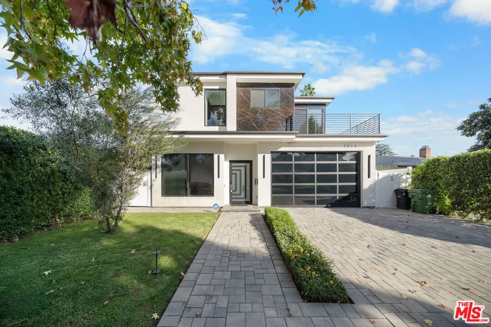 5812 Willis Avenue Sherman Oaks, CA 91411