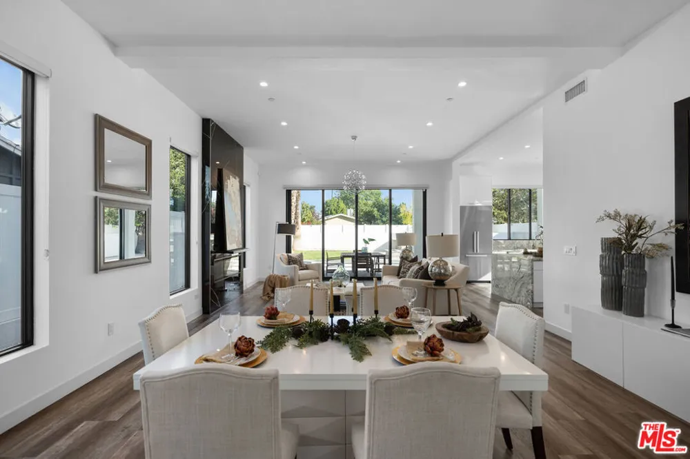 5812 Willis Avenue Sherman Oaks, CA 91411