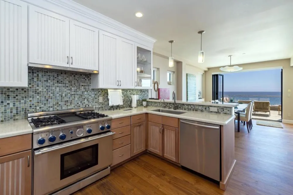 643 Beach Drive Aptos, CA 95003