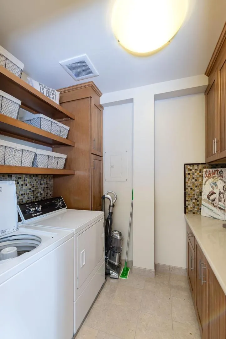 643 Beach Drive Aptos, CA 95003