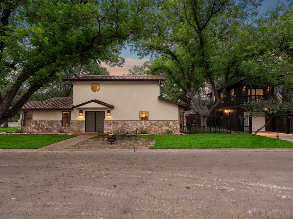 299 W Edgewater Terrace New Braunfels, TX 78130