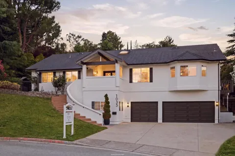 1035 Appian Way