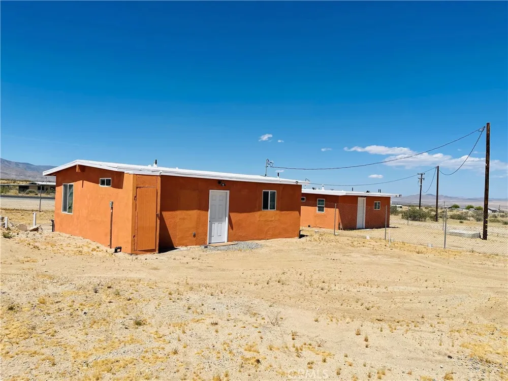 5827 Old Woman Springs Road Johnson Valley, CA 92285