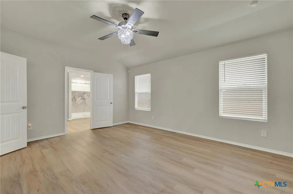 800 Bahia Place Seguin, TX 78155