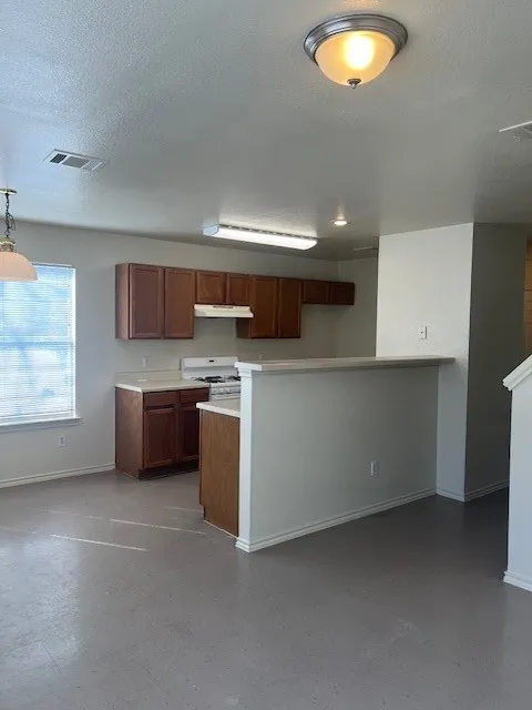 1105 Christopher Drive #B Round Rock, TX 78681