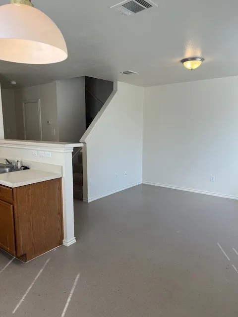 1105 Christopher Drive #B Round Rock, TX 78681