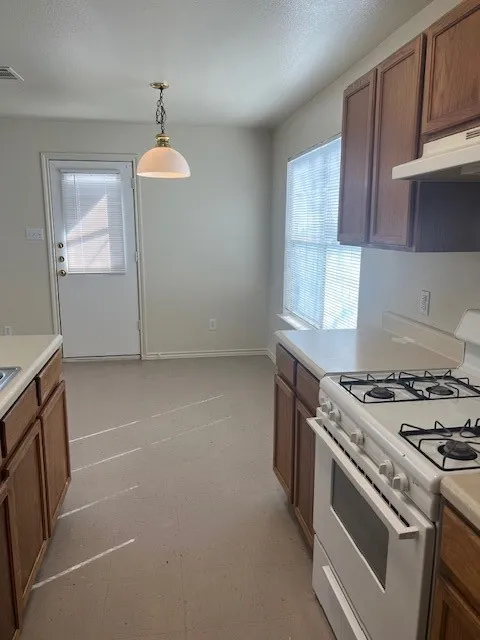 1105 Christopher Drive #B Round Rock, TX 78681
