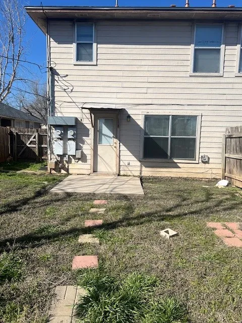 1105 Christopher Drive #B Round Rock, TX 78681