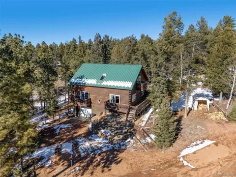 1276 Pinewood Road