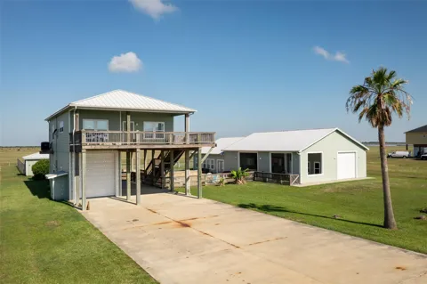 742 Bay Drive