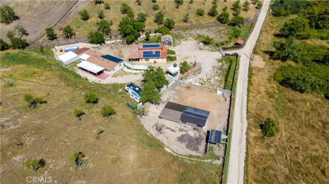 3890 Hillcrest