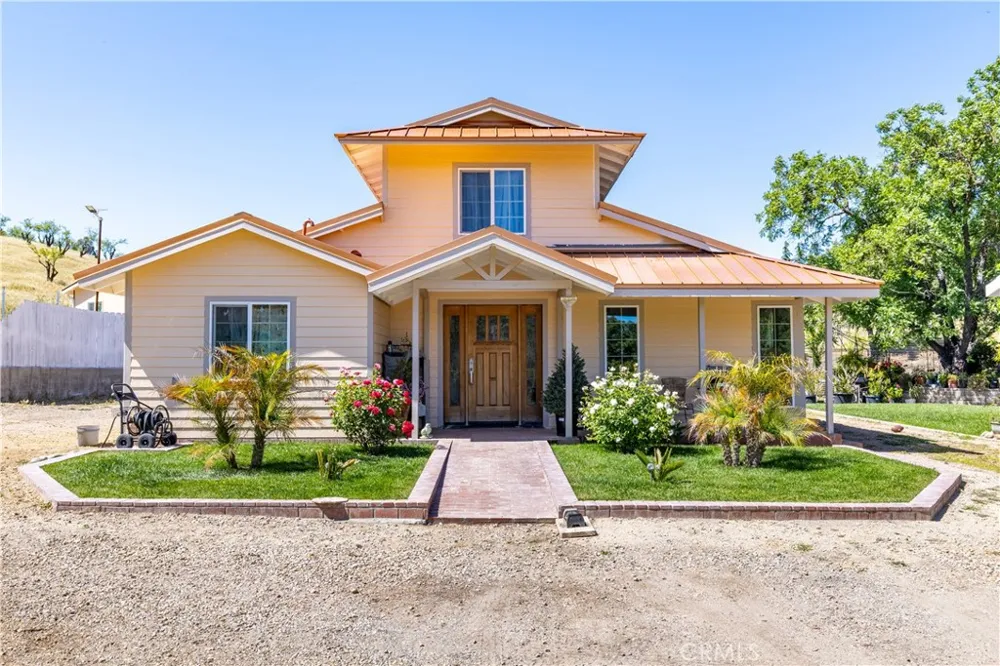3890 Hillcrest Templeton, CA 93465